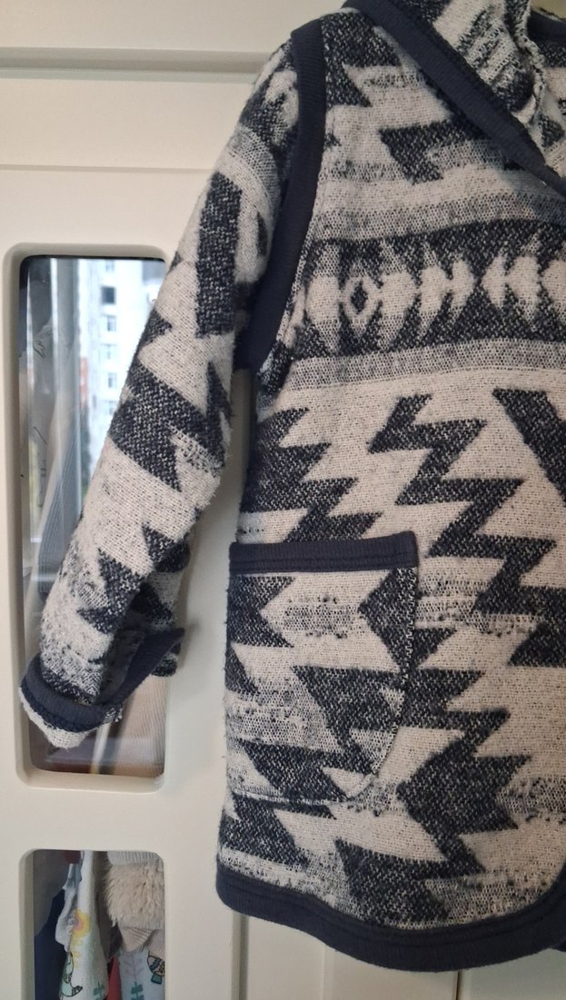 Bohem Tarz Gri Baskılı Erkek Çocuk Hırka - Görsel 3