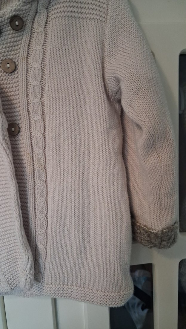 Bej Uzun Kollu Örgü Kız Hırka - Görsel 4