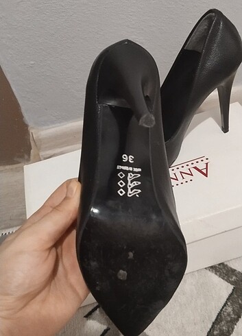 Diğer Deri Steletto