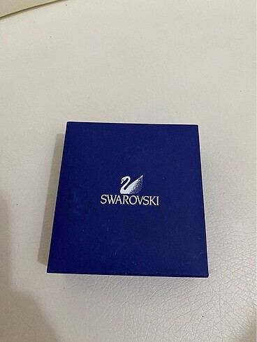 swarovski kolye kutusu