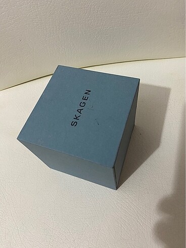 skagen saat kutusu