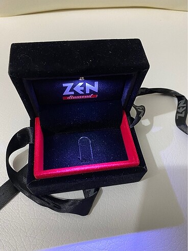 Zen Diamond zen yuzuk kutusu