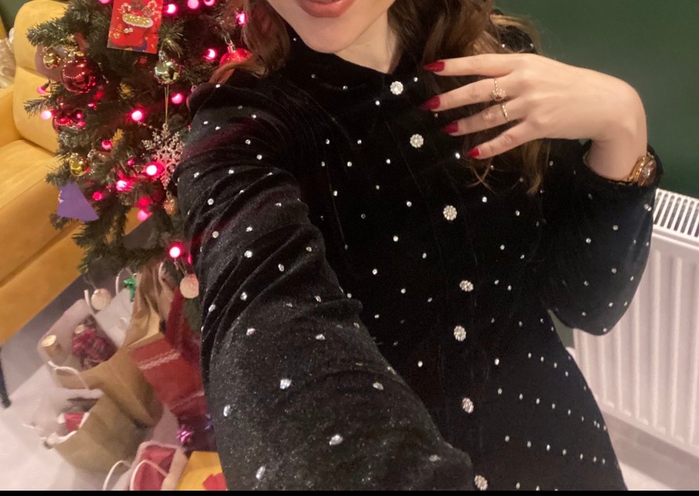 Siyah taşlı Uzun Kollu kadife elbise - Görsel 2