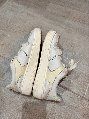 Spor ayakkabı beyaz - Görsel 2