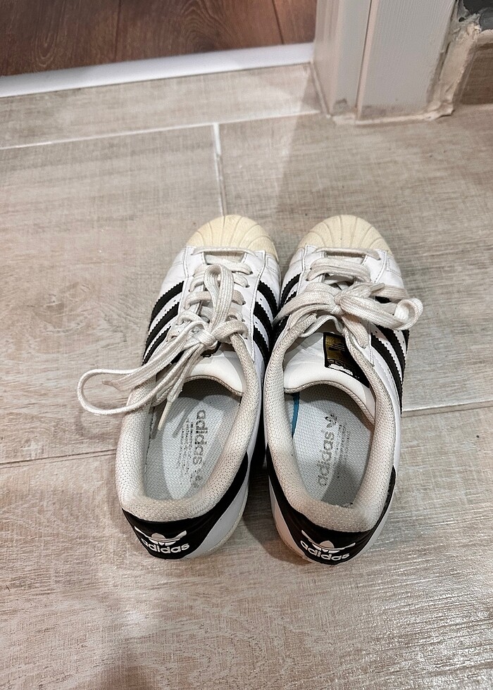 Adidas beyaz spor ayakkabı - Görsel 3