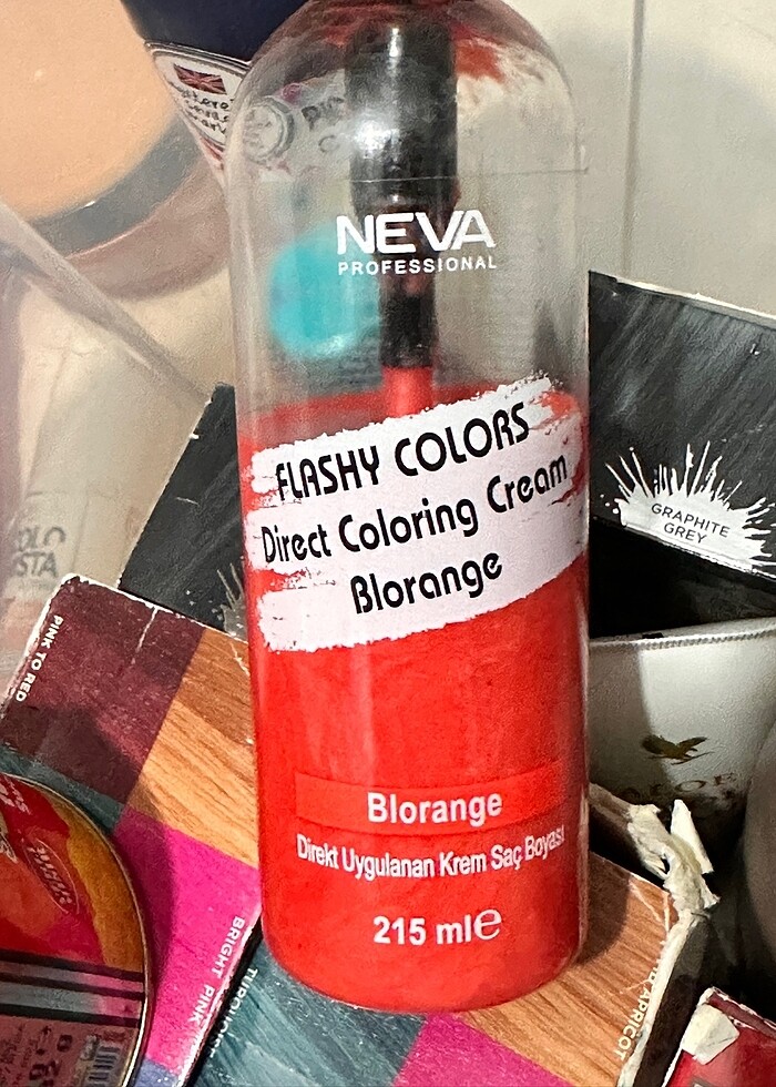 Renkli saç boyası - Görsel 3