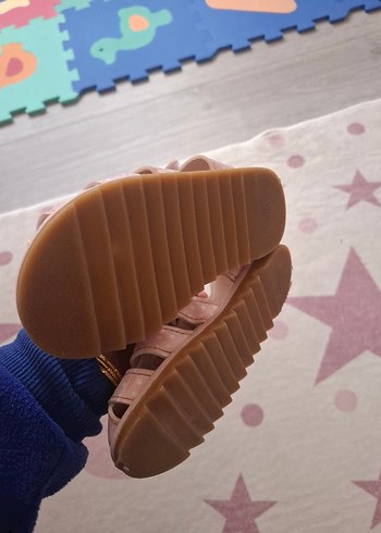 LC Waikiki Kız Çocuk Pembe Minnie Baskılı Sandalet