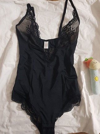 Body büstiyer 