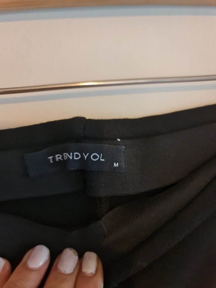 Siyah Kadın İspanyol Paça Pantolon - Görsel 3