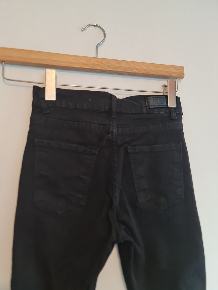 Kadın Siyah Kot Pantolon - Görsel 3