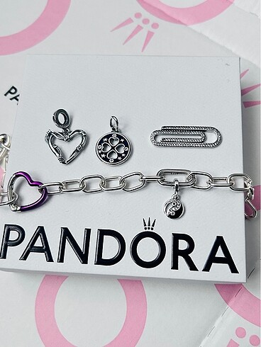 Pandora Dikenli kalp charm