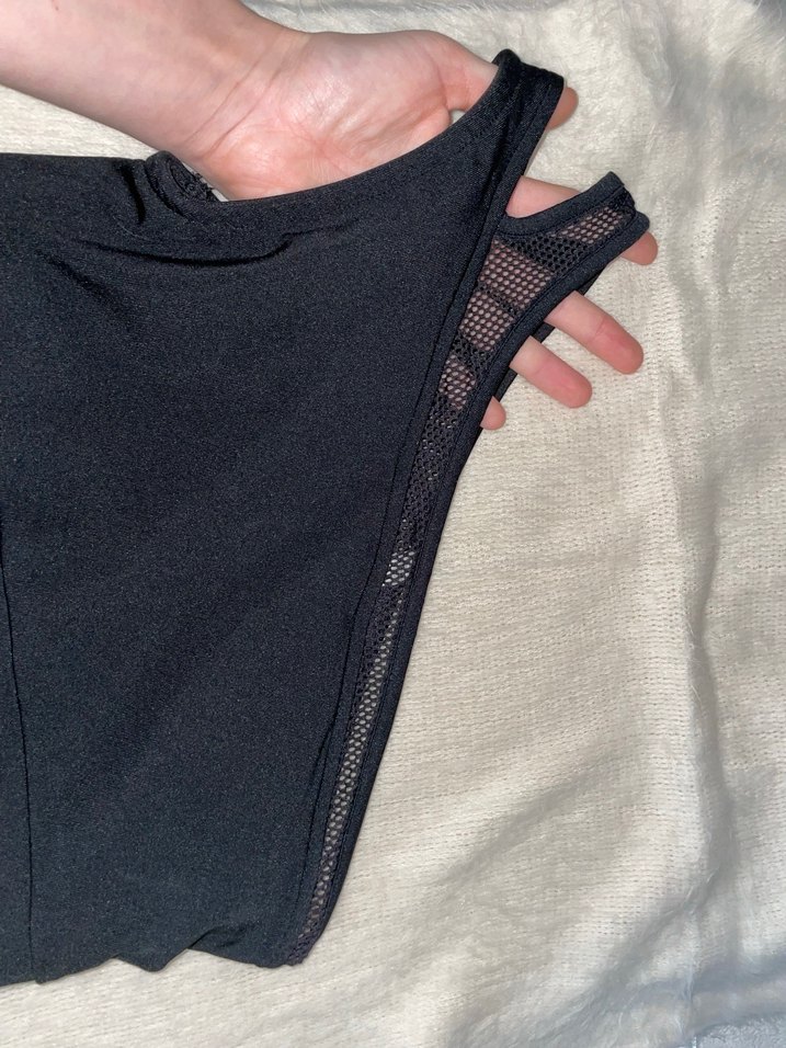 Siyah tek omuz spor sütyeni - Görsel 2