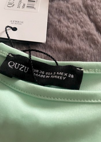 Quzu Yeşil Mini Crop Top
