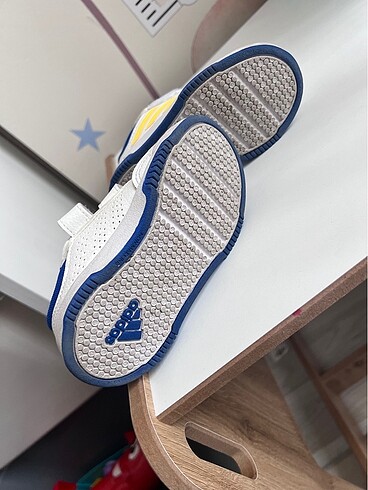 22 Beden çeşitli Renk Adidas Sneaker 23 Numara
