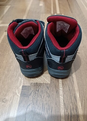 Lumberjack Erkek çocuk bot