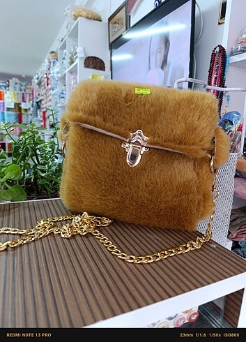 Peluş canta