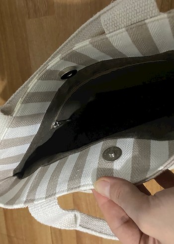 Bej Çizgili Kadın Omuz Çantası - Görsel 4