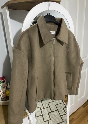 Bej Yumuşak Kumaşlı Kadın Ceket - Görsel 3