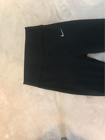 Tayt Nike Toparlayıcı