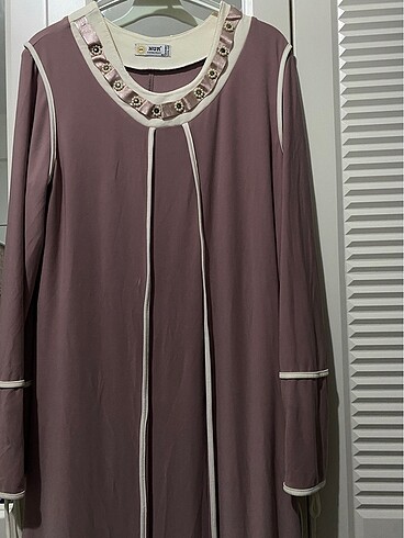 Diğer Gülkurusu tesettüre abaya