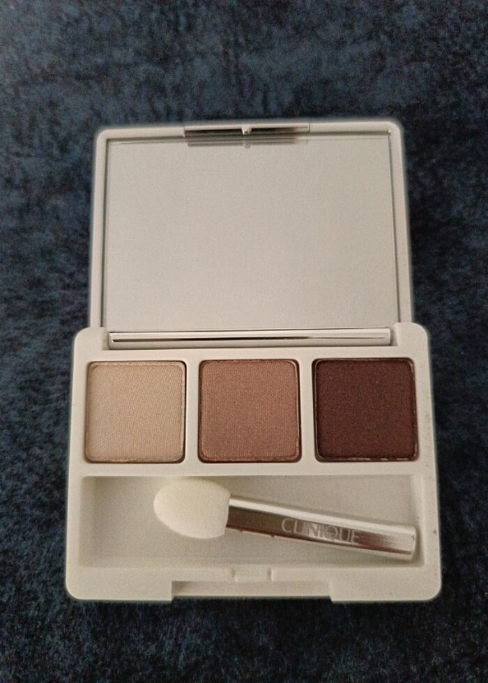 Clinique far - Görsel 2