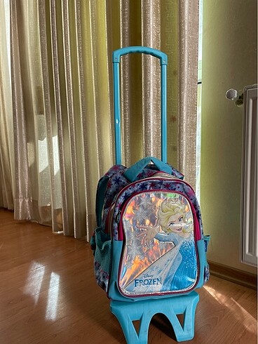Çekçekli okul çantası frozen elsa anna disney