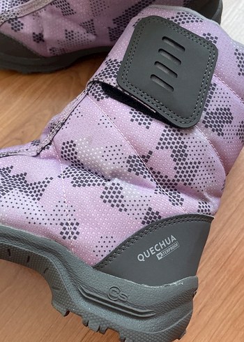 35 Beden Decathlon bot Kız Çocuk Pembe Yılan Desenli 35