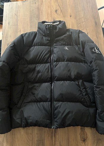 Calvin Klein Kaz Tüyü Şişme Mont
