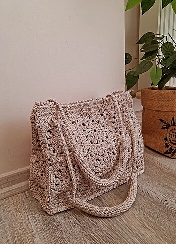Kol çantası
