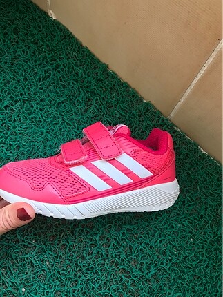Adidas orjinal kız çocuk