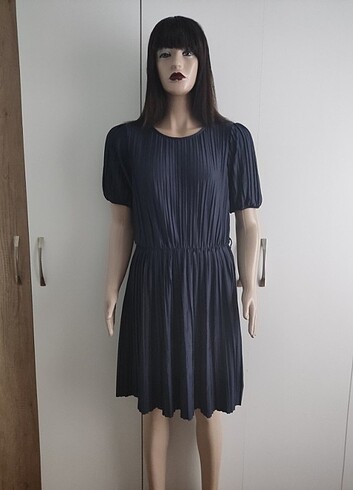 xxl Beden LACİVERT PLİSELİ ELBİSE