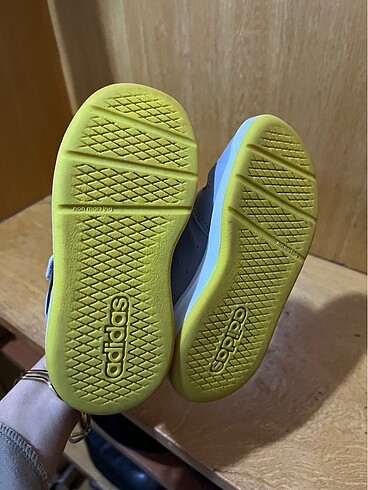 24 Beden gri Renk Adidas 24 numara