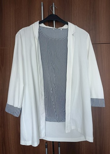 Zara Beyaz Uzun Blazer Ceket