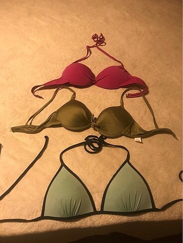 3 adet bikini üstü