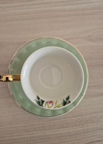 Beden yeşil Renk English Home Pastel Yeşil Fincan Seti