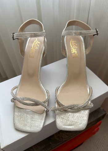 38 Beden Kemerli Gümüş Stiletto Kadın Abiye Ayakkabı