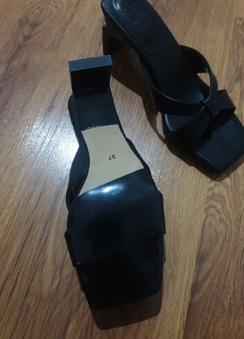37 Beden siyah Renk Luvi shoes topuklu sandalet