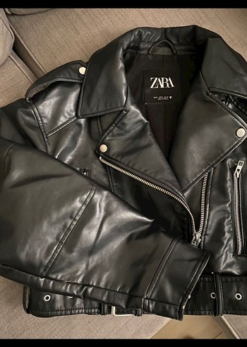 Zara Siyah Kemerli Deri Biker Ceket - Görsel 2