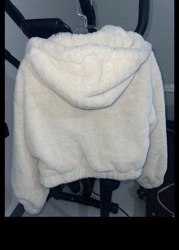 Beyaz Kapüşonlu Şişme Kadın Mont - Görsel 5