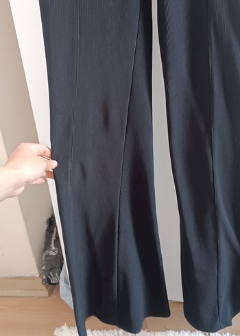 Siyah Piliseli Kadın İspanyol Paça Pantolon - Görsel 5