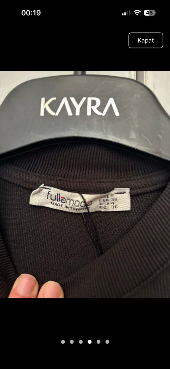 Uzun Kollu Siyah Gotik Fırfırlı Bluz - Görsel 4