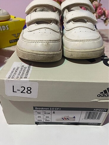 Adidas Çoçuk spor ayakkabı