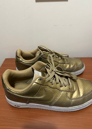 Nike Air Force Sneaker