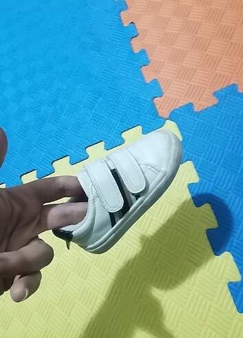 20 Beden Erkek bebek spor ayakkabı 