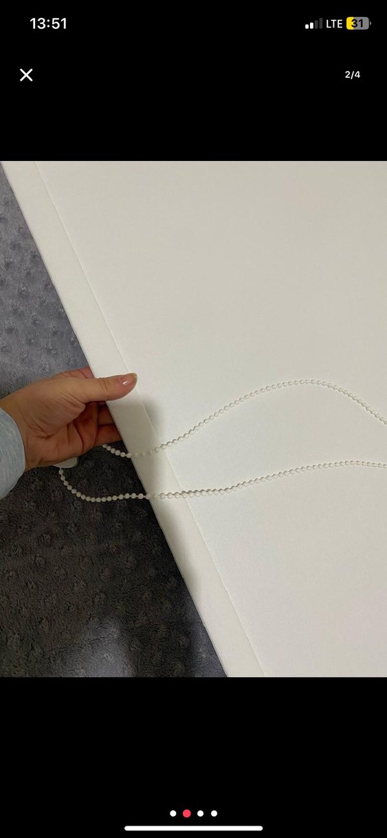 Beyaz ve Gri Telefon Ekran Koruyucu - Görsel 2