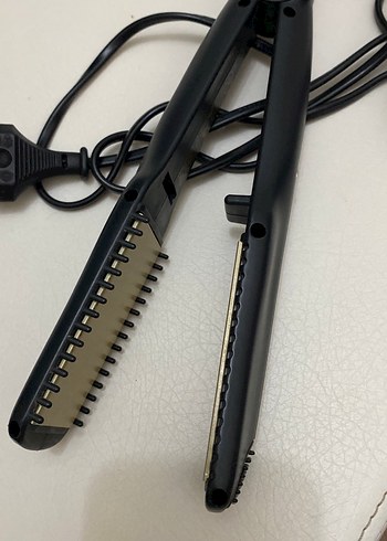 Siyah Saç Düzleştirici - Görsel 3