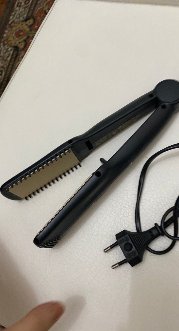 Siyah Saç Düzleştirici - Görsel 2