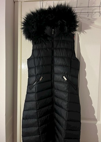 Siyah Kürklü Kadın Uzun Yelek - Görsel 3