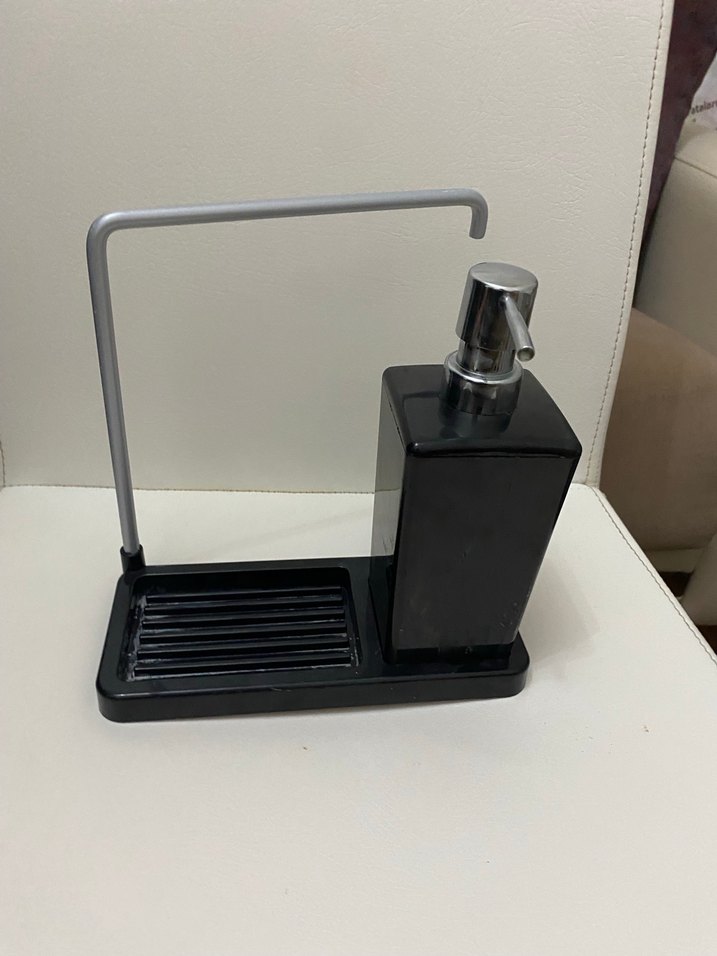 Siyah Sıvı Sabunluk ve Süngerlik - Görsel 2