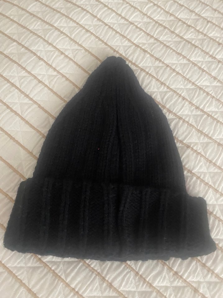 Pembe Kürklü Gotik Kadın Bere - Görsel 3